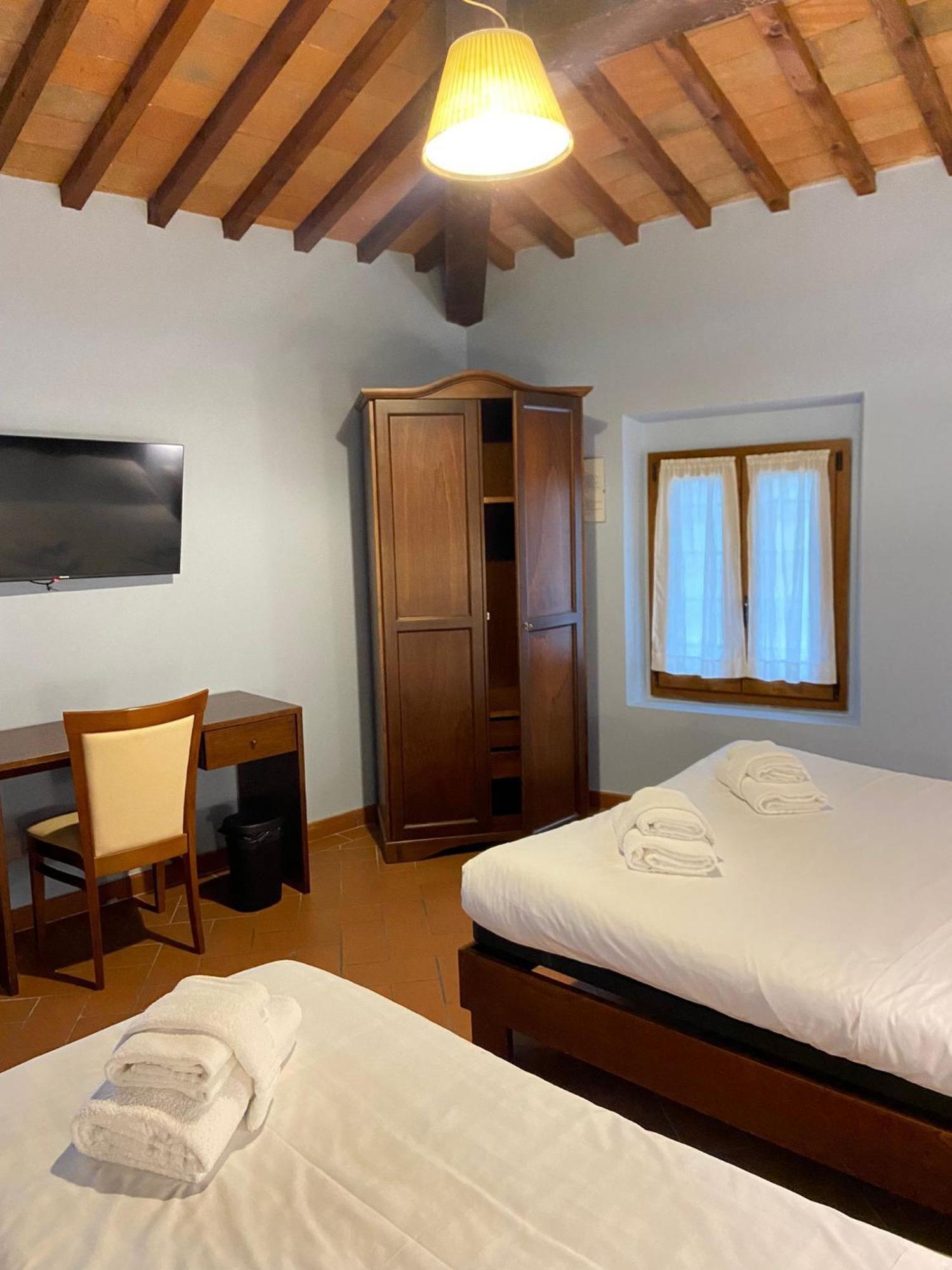 Casale Dei Cento Acri Bed & Breakfast Firenze