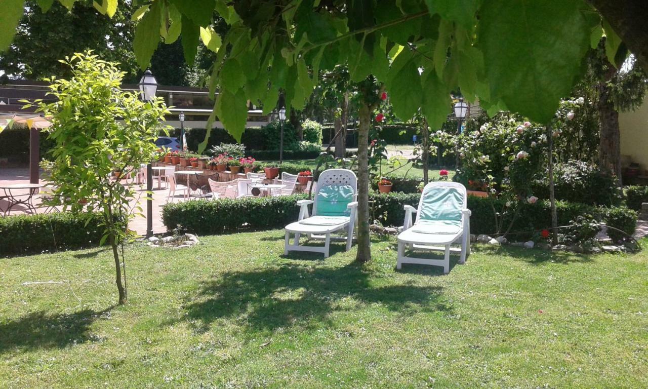 Casale Dei Cento Acri Bed & Breakfast Firenze